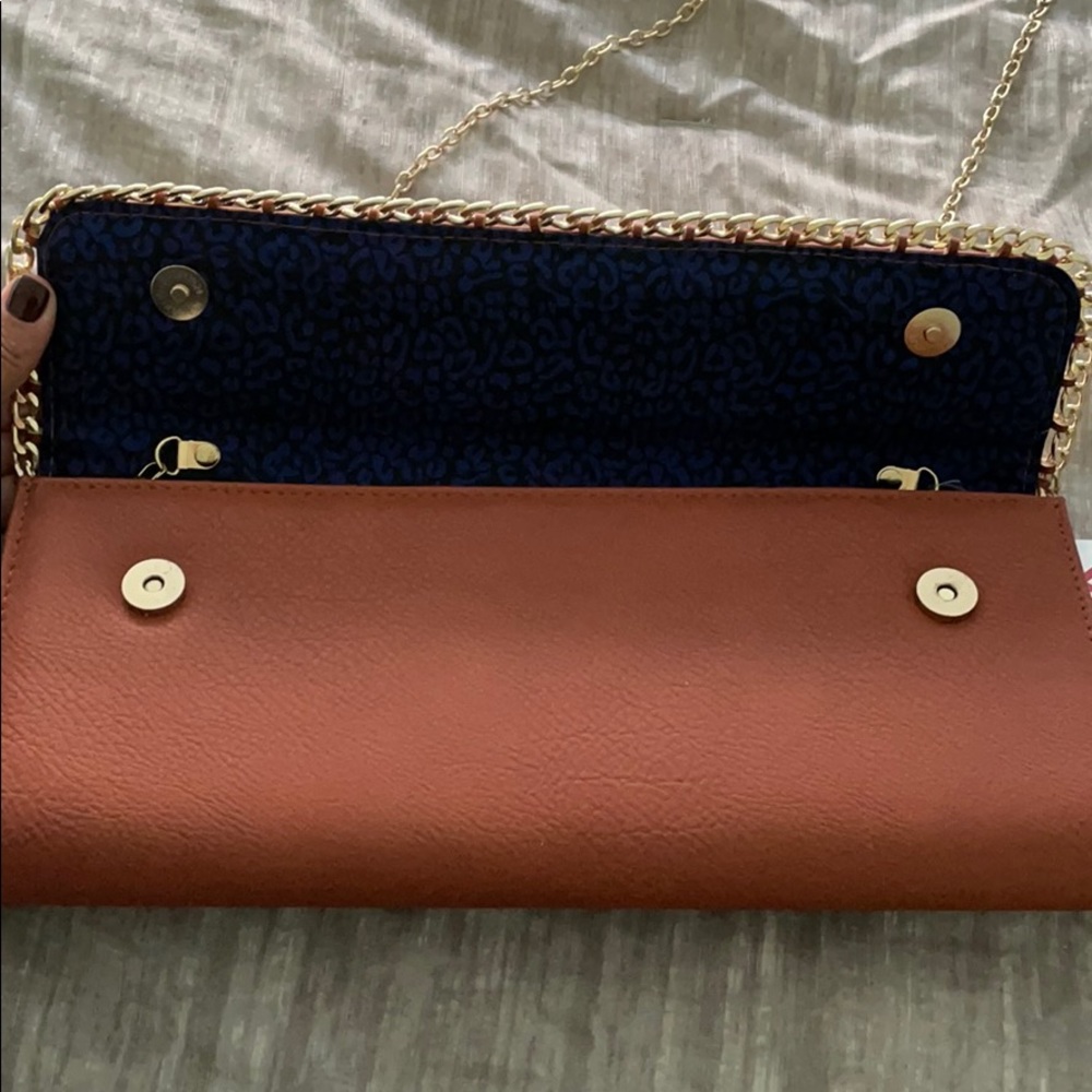 Rebecca and Rifka clutch - Picture 5 of 6